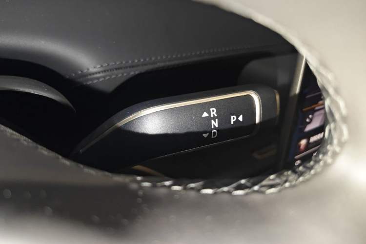 Used Nio ET9 2025 100kWh Signature Edition Gear Lever