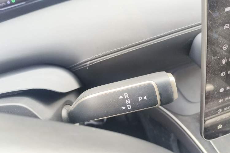 Used Nio ET9 2025 100 kWh Gear Lever