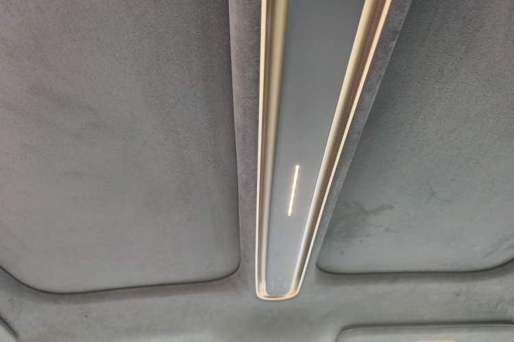 Used Nio ET9 2025 100kWh Signature Edition Headliner