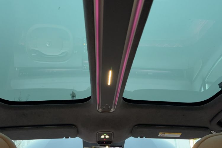 Used Nio ET9 2025 100kWh Signature Edition Headliner