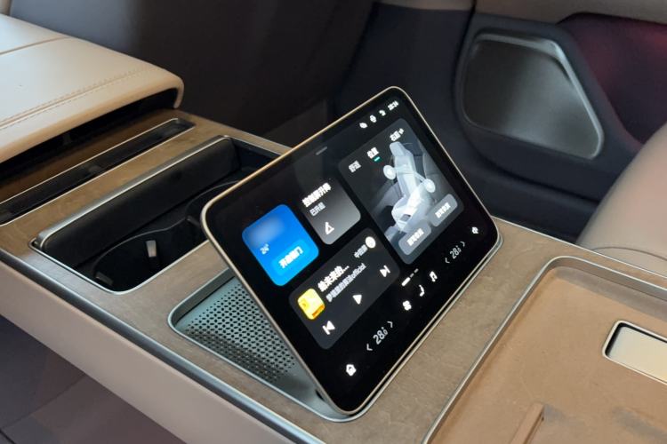 Used Nio ET9 2025 100kWh Signature Edition Interior 2