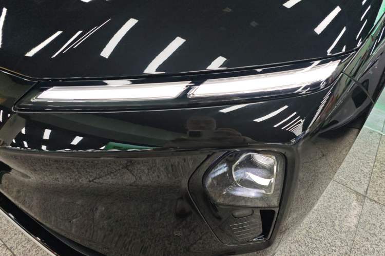Used Nio ET9 2025 100kWh Signature Edition Left Front Headlight