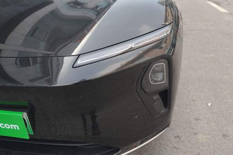 Used Nio ET9 2025 100kWh Signature Edition Left Front Headlight