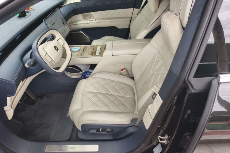 Used Nio ET9 2025 100kWh Signature Edition Left Front Seat