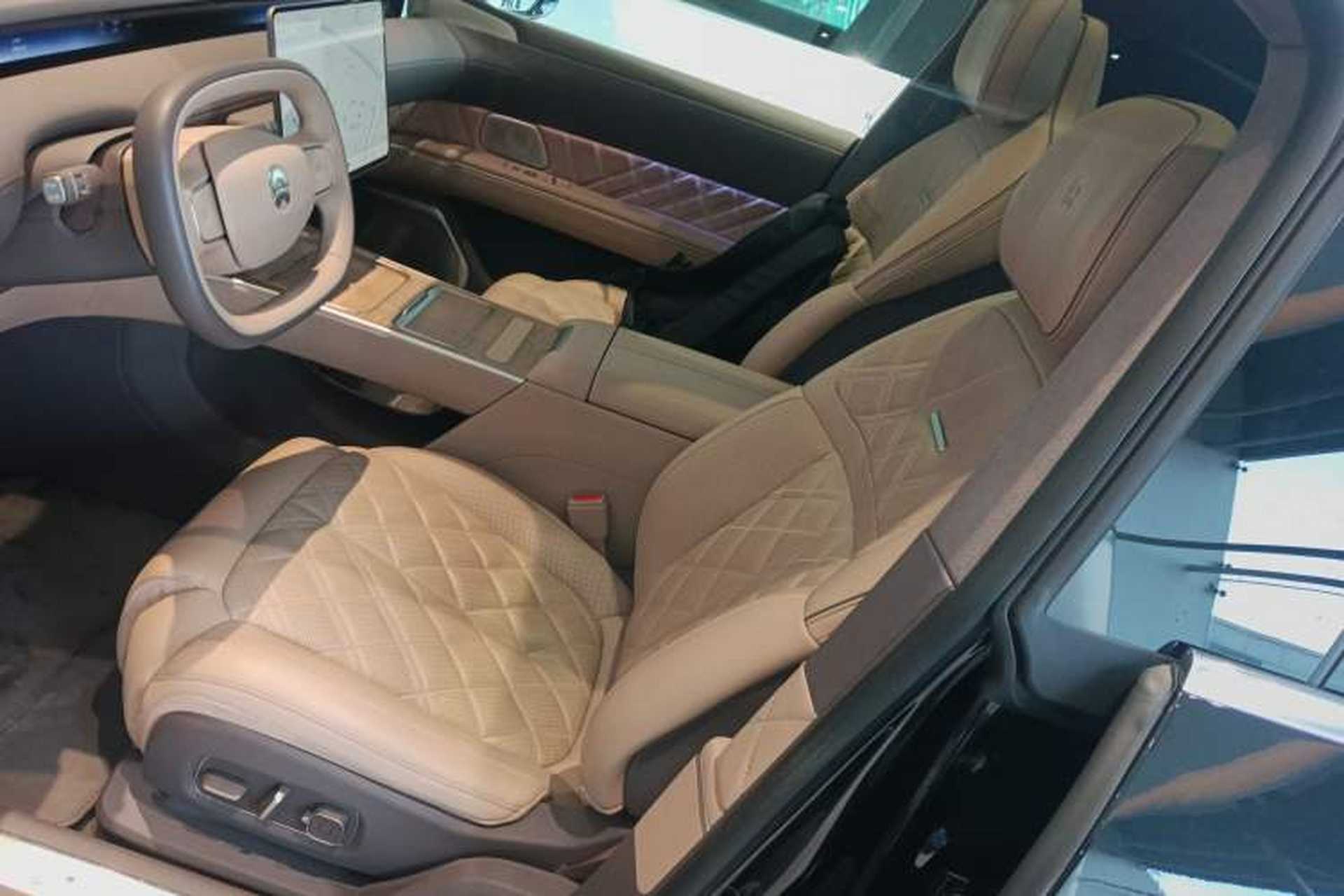 Used Nio ET9 2025 100 kWh Left Front Seat
