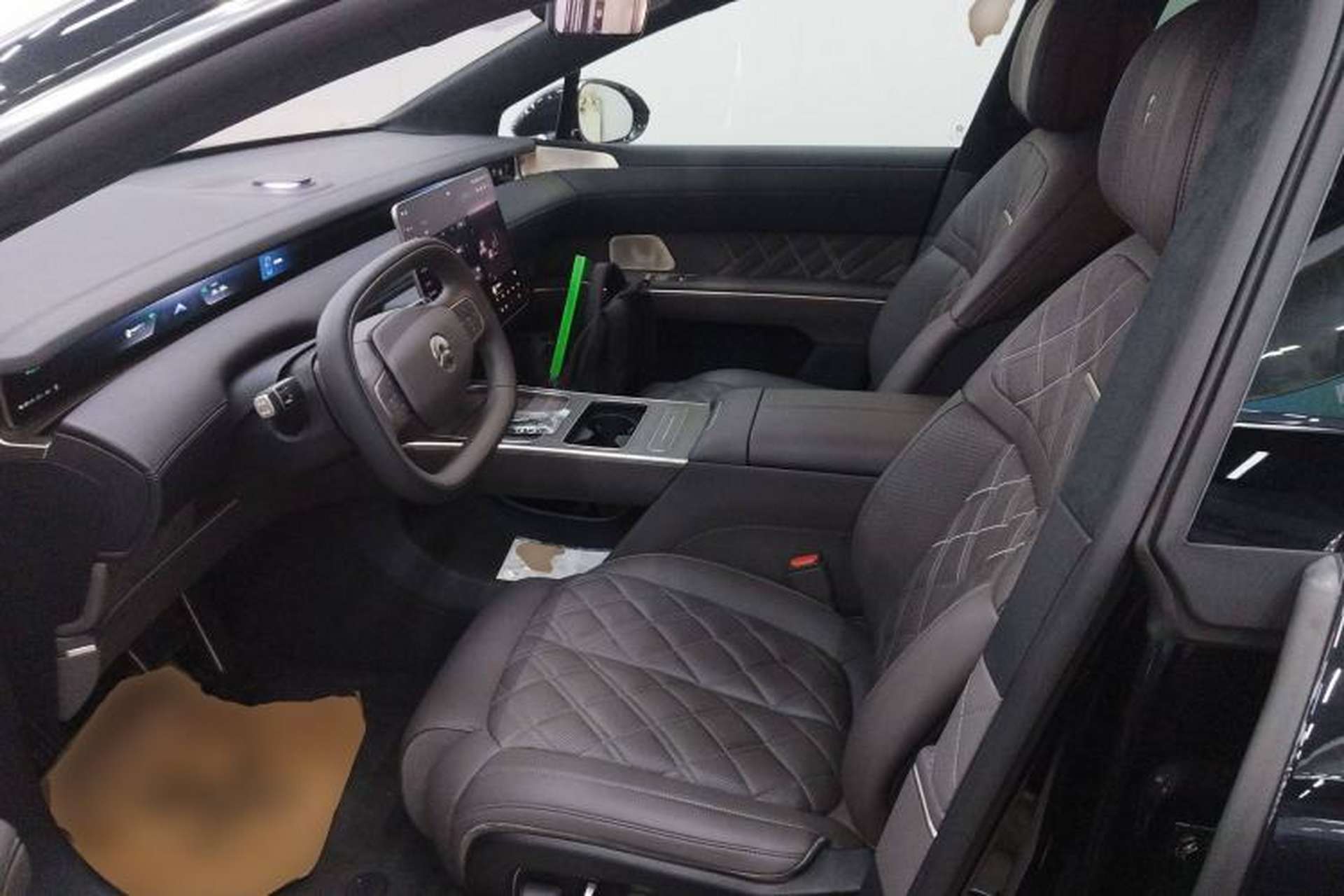 Used Nio ET9 2025 100 kWh Left Front Seat