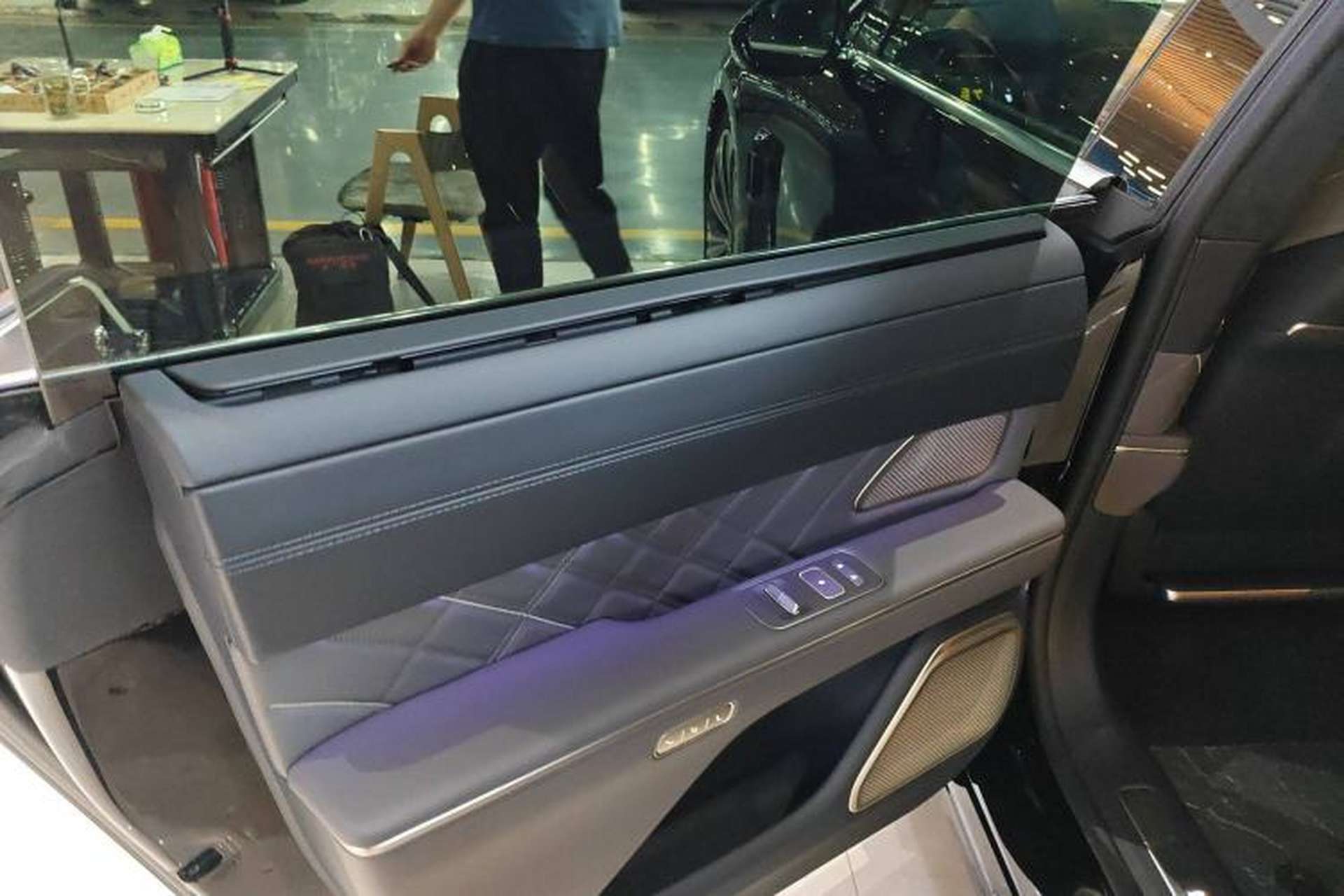 Used Nio ET9 2025 100 kWh Left Rear Door Interior