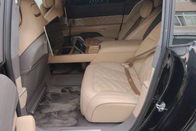 Used Nio ET9 2025 100kWh Signature Edition Left Rear Seat