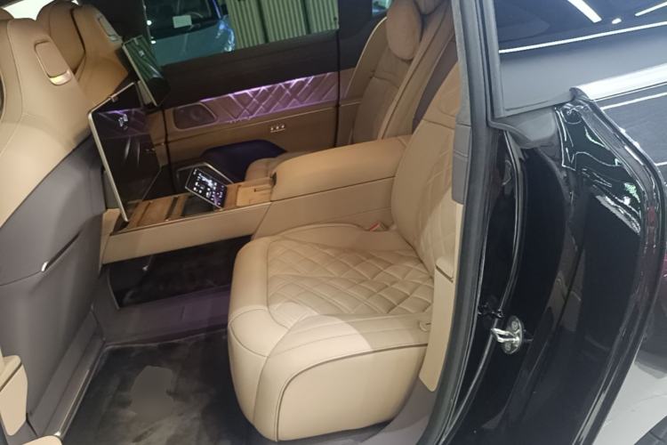 Used Nio ET9 2025 100kWh Signature Edition Left Rear Seat