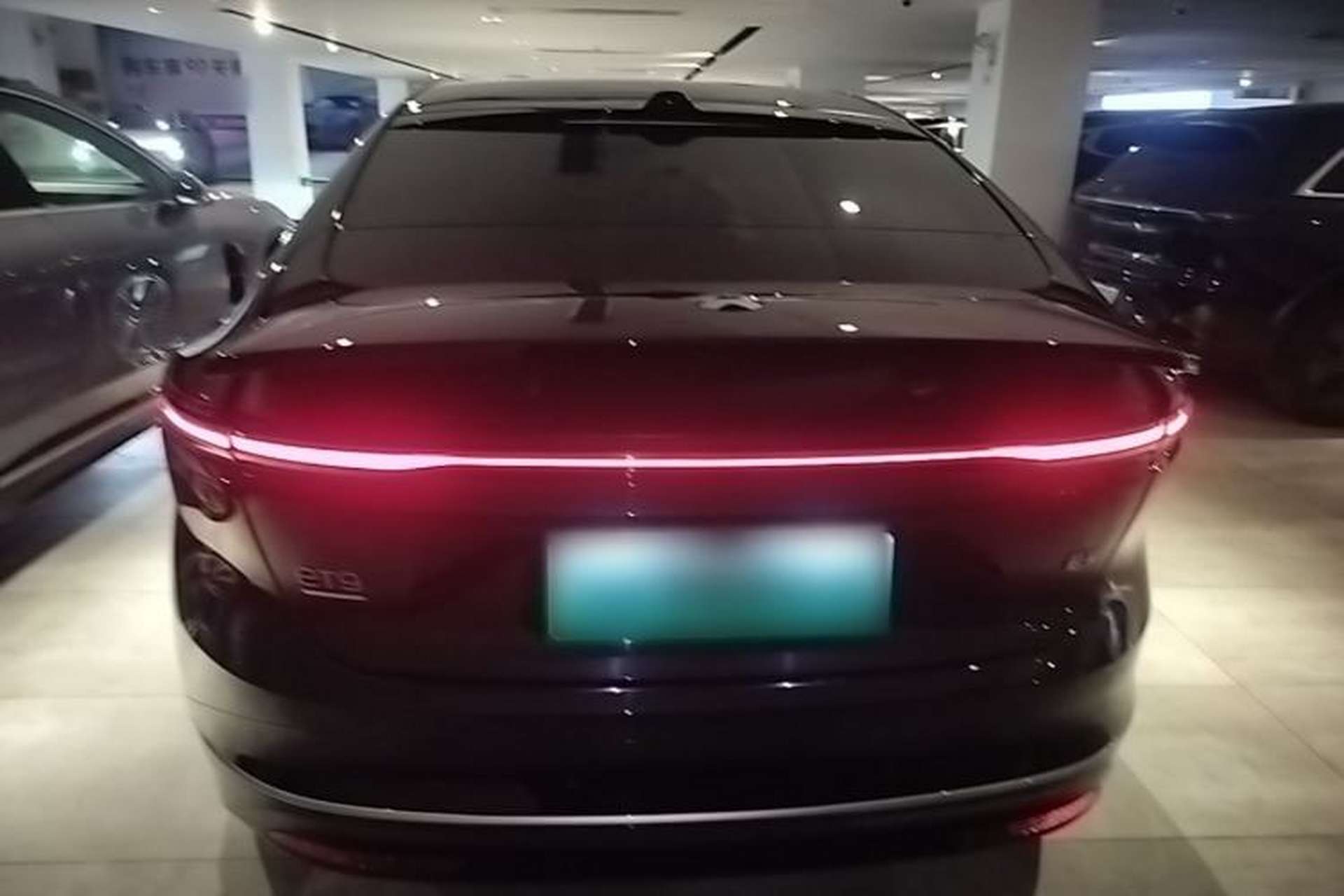 Used Nio ET9 2025 100kWh Signature Edition Rear