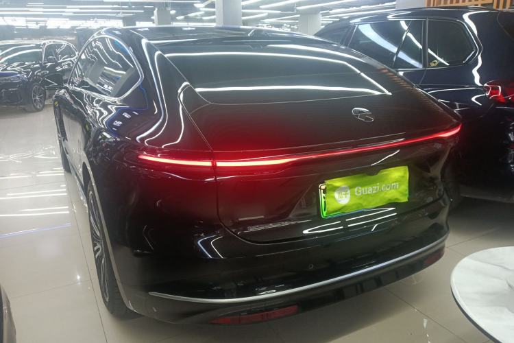 Used Nio ET9 2025 100kWh Signature Edition Rear Left 45 Deg