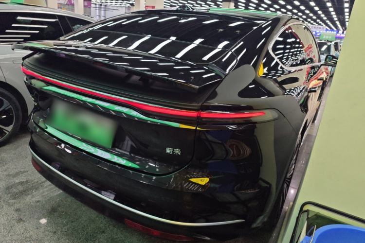 Used Nio ET9 2025 100kWh Signature Edition Rear Right 45 Deg