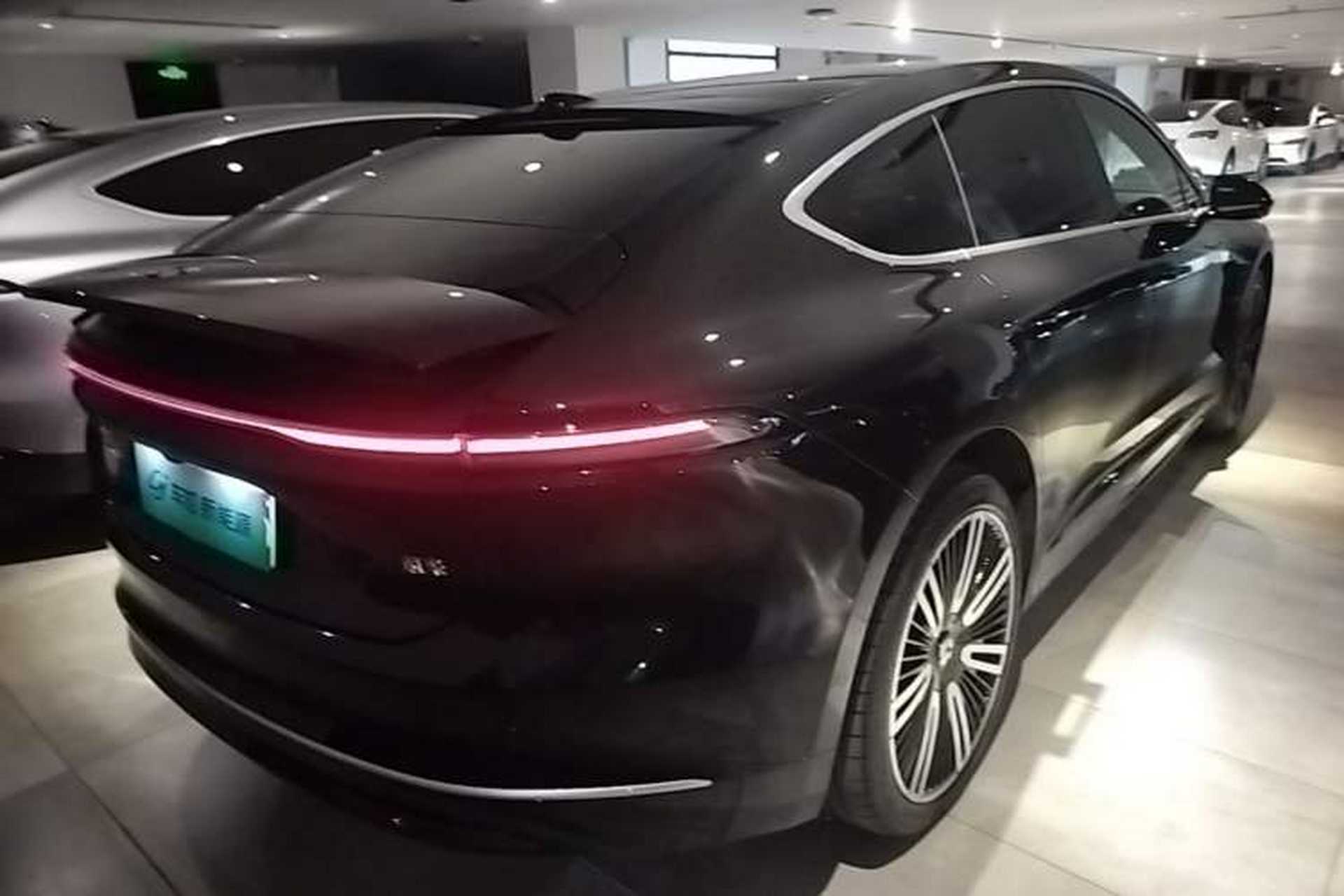 Used Nio ET9 2025 100kWh Signature Edition Rear Right 45 Deg