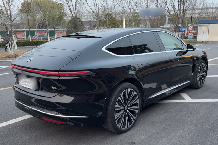 Used Nio ET9 2025 100kWh Signature Edition Rear Right 45 Deg
