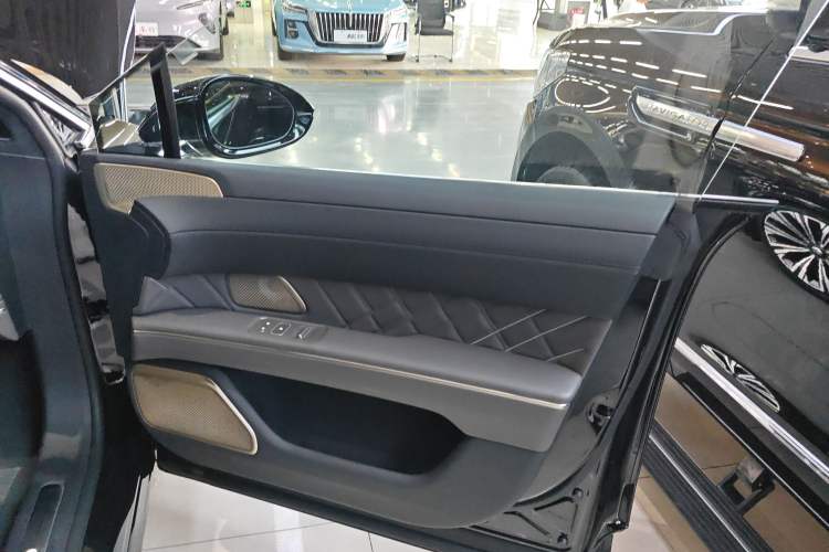 Used Nio ET9 2025 100 kWh Right Front Door Interior