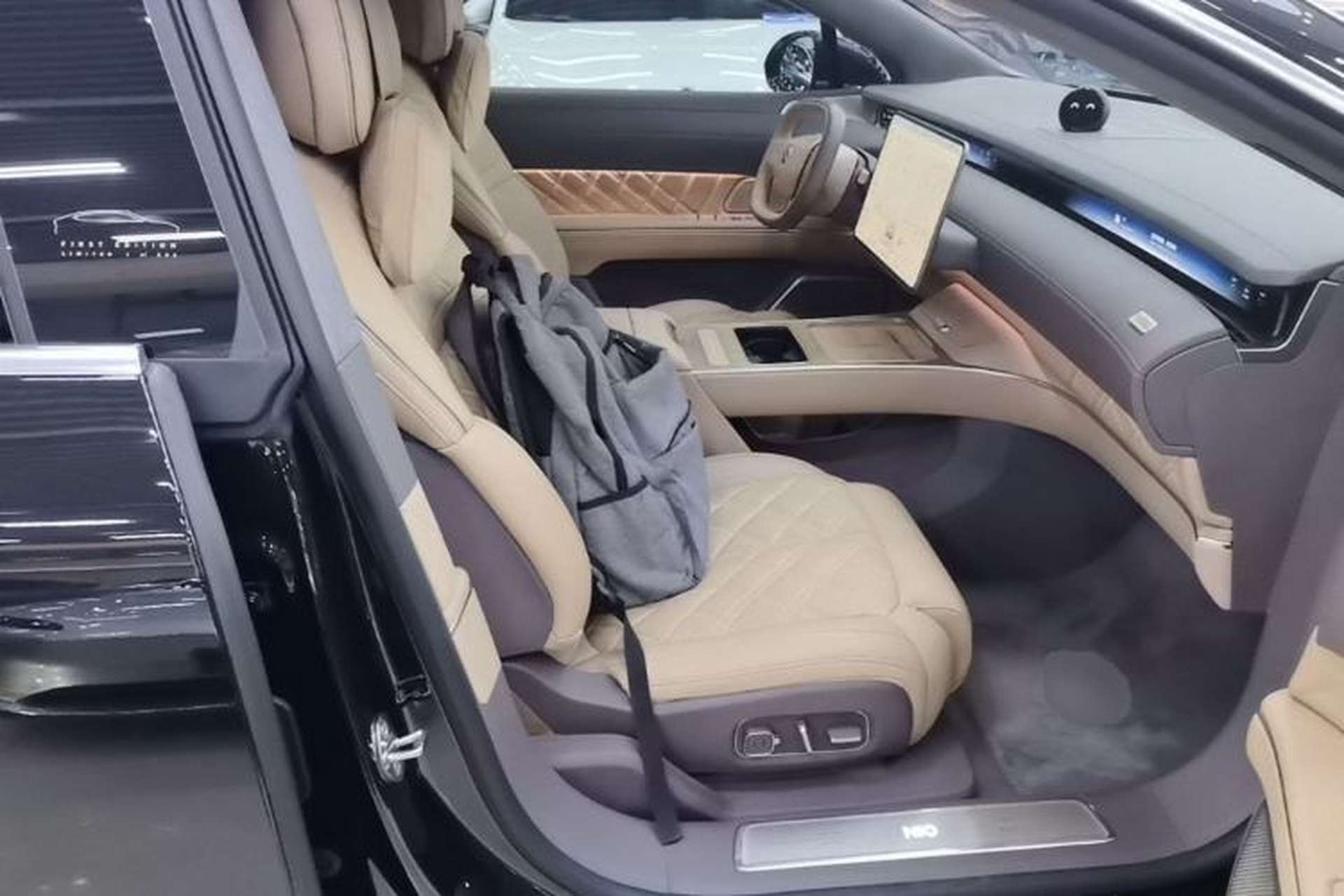 Used Nio ET9 2025 100kWh First-Edition Limited Edition Right Front Seat