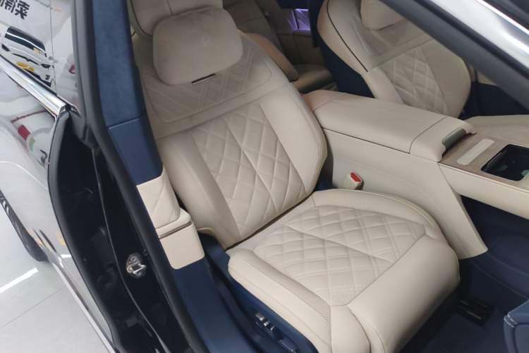 Used Nio ET9 2025 100kWh First-Edition Limited Edition Right Front Seat