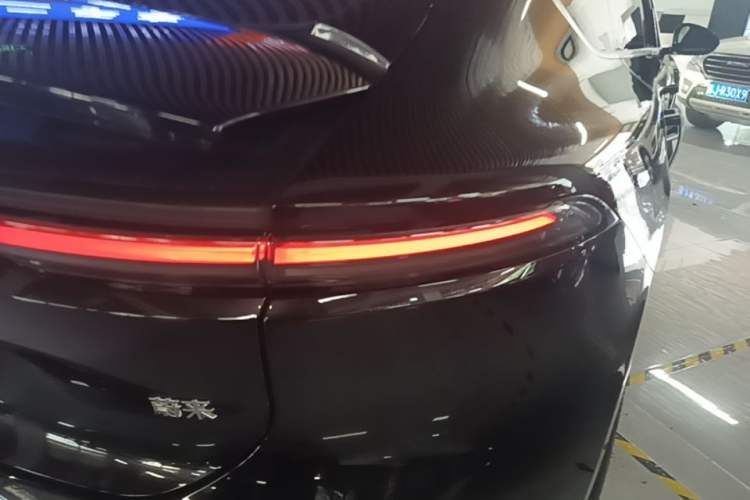 Used Nio ET9 2025 100 kWh Right Rear Taillight