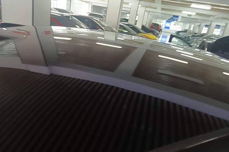 Used Nio ET9 2025 100 kWh Roof