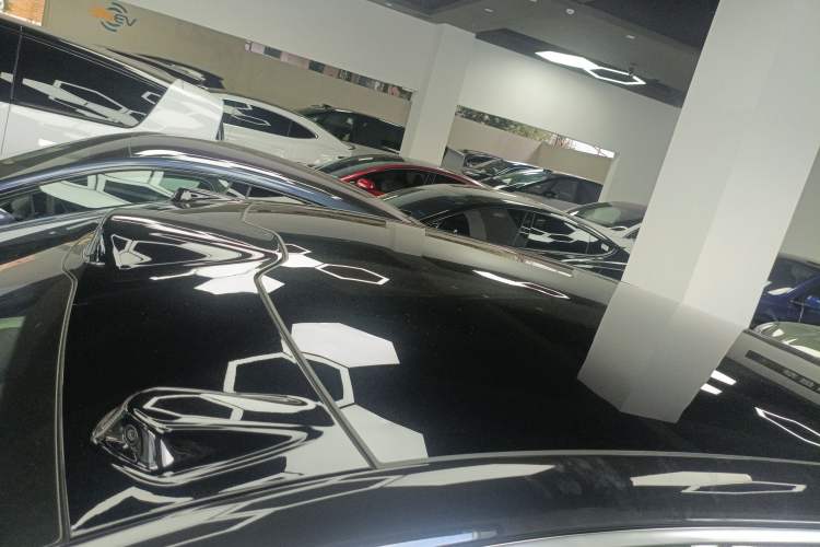 Used Nio ET9 2025 100kWh Signature Edition Roof