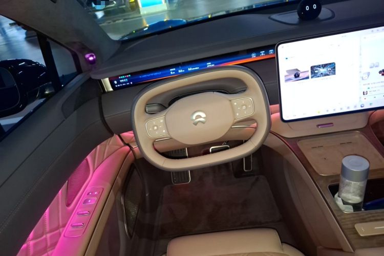 Used Nio ET9 2025 100kWh Signature Edition Steering Wheel