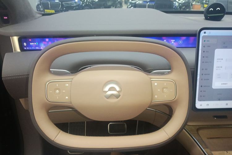 Used Nio ET9 2025 100kWh Signature Edition Steering Wheel