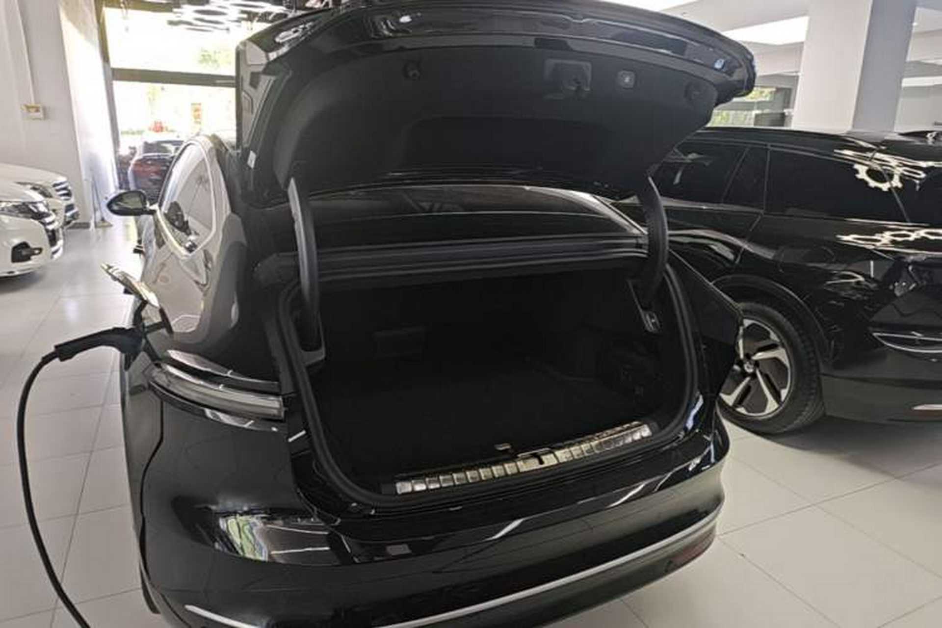 Used Nio ET9 2025 100 kWh Trunk