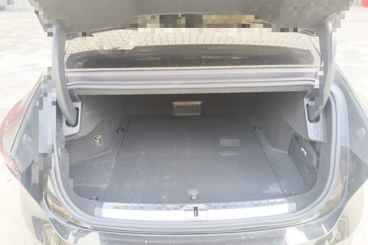 Used Nio ET9 2025 100 kWh Trunk