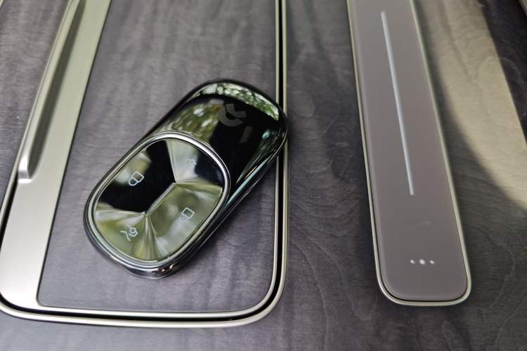 Used Nio ET9 2025 100 kWh Vehicle Key