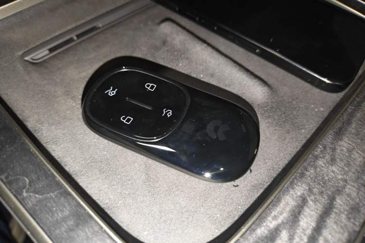 Used Nio ET9 2025 100kWh Signature Edition Vehicle Key