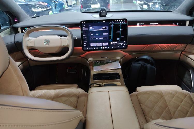 Used Nio ET9 2025 100kWh Signature Edition Center Console