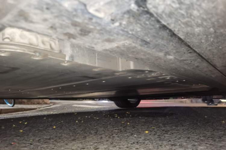 Used Nio ET9 2025 100 kWh Chassis Front Left