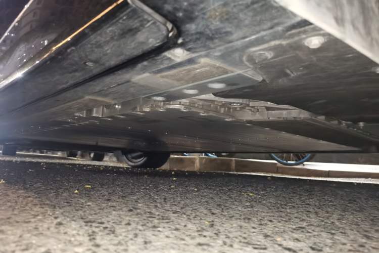 Used Nio ET9 2025 100 kWh Chassis Rear Left
