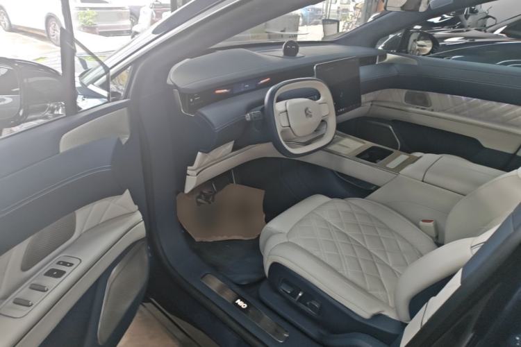 Used Nio ET9 2025 100kWh Signature Edition Driver Seat