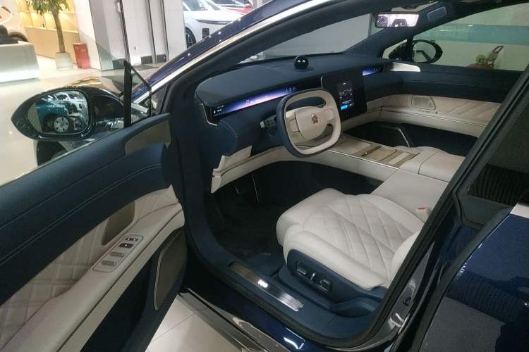 Used Nio ET9 2025 100kWh Signature Edition Driver Seat