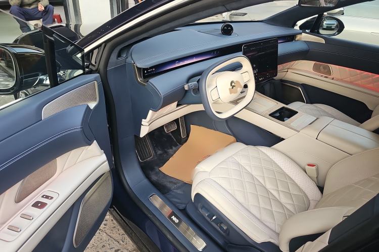 Used Nio ET9 2025 100kWh Signature Edition Driver Seat