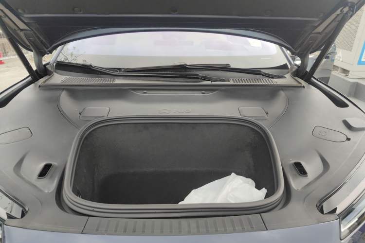 Used Nio ET9 2025 100kWh First-Edition Limited Edition Engine Bay