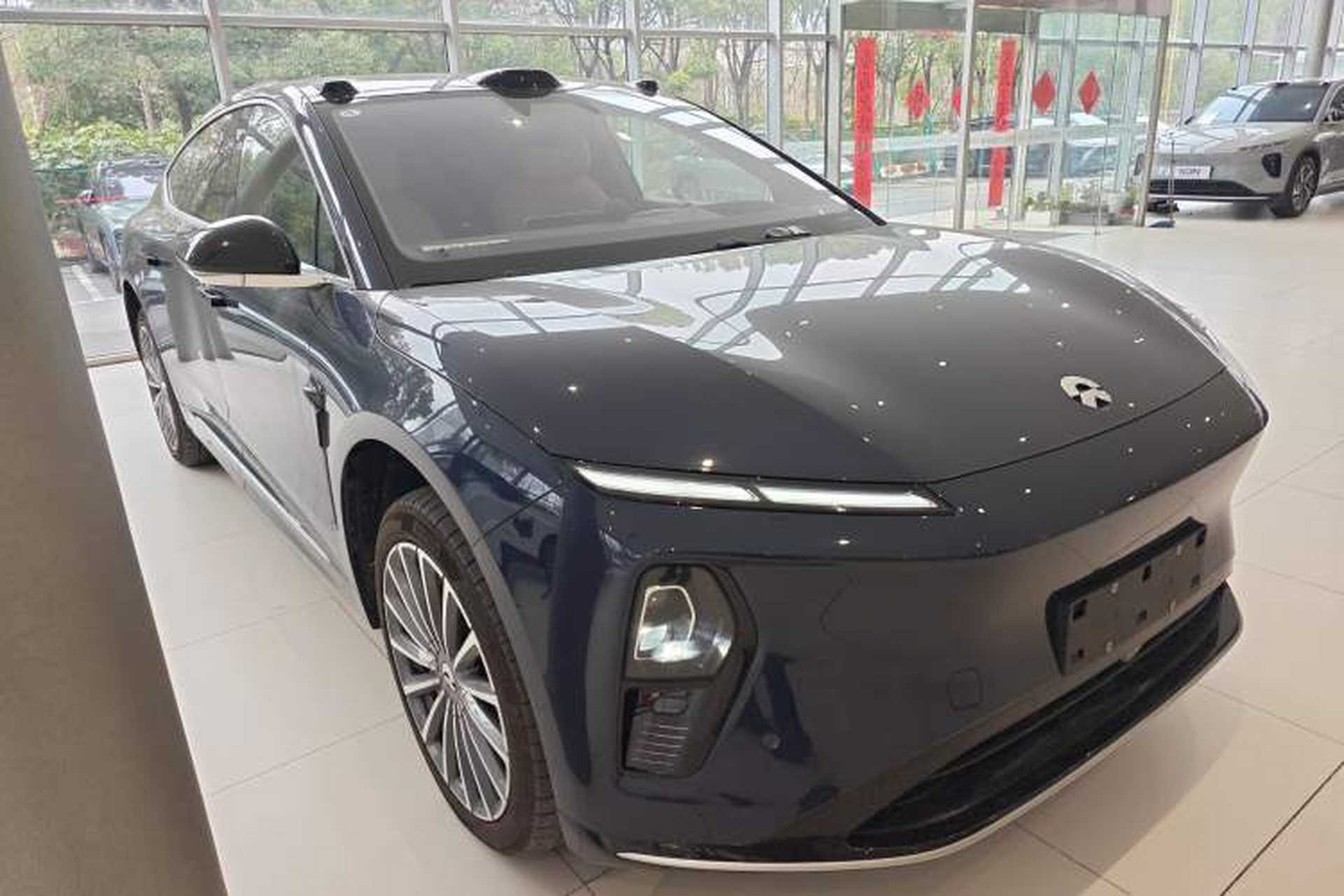 Used Nio ET9 2025 100 kWh Exterior 1