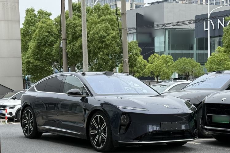 Used Nio ET9 2025 100kWh Signature Edition Exterior 2