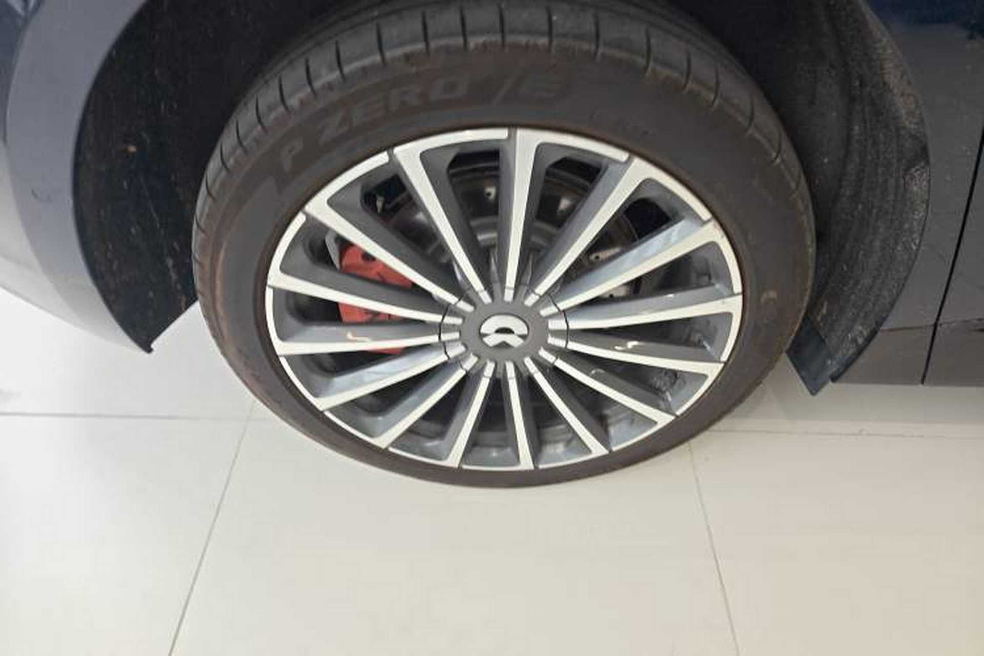 Used Nio ET9 2025 100 kWh Exterior 5