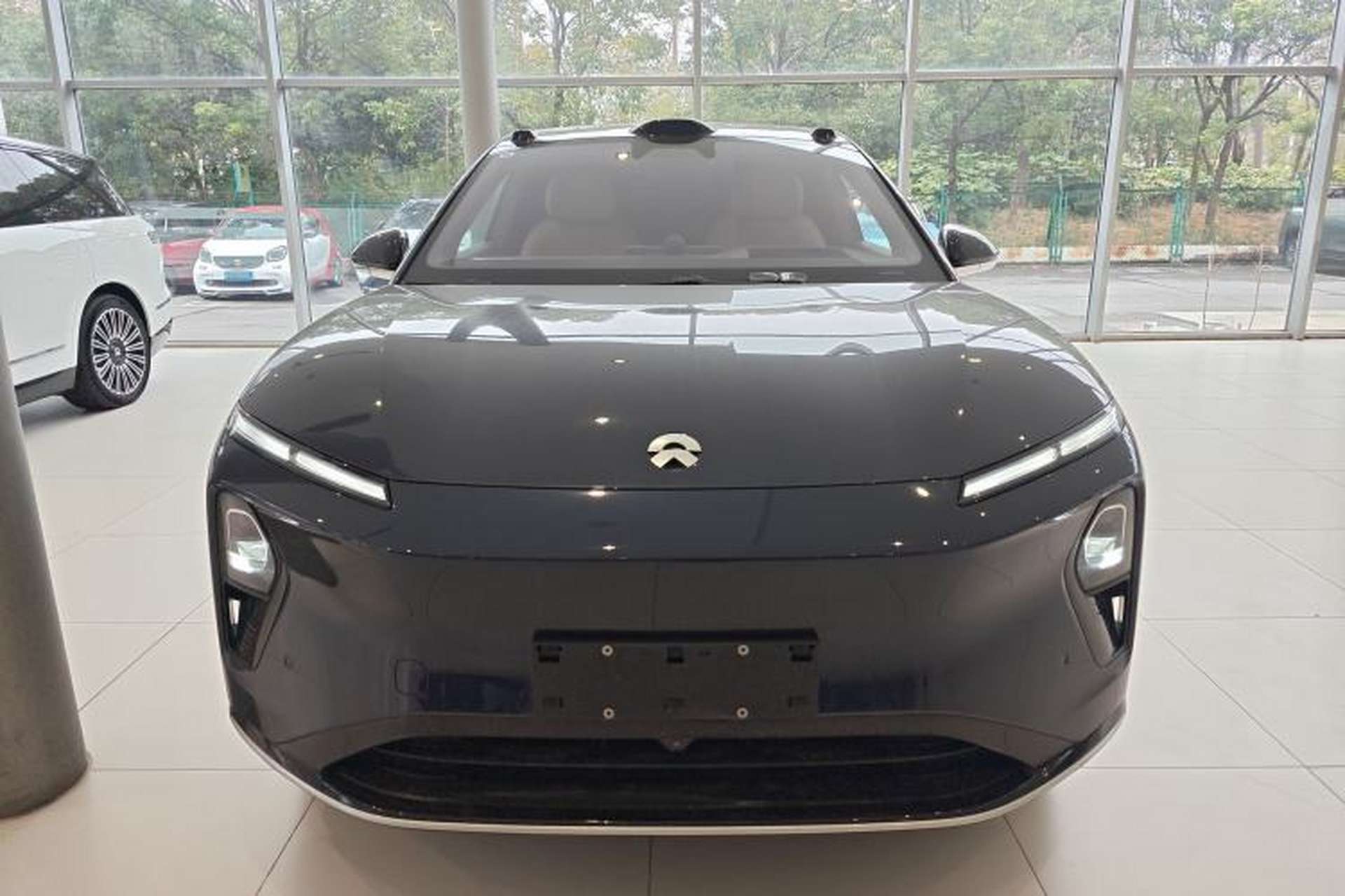 Used Nio ET9 2025 100 kWh Front