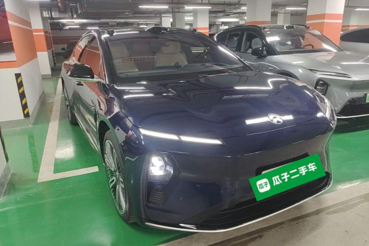 Used Nio ET9 2025 100kWh First-Edition Limited Edition Front Right 45 Deg