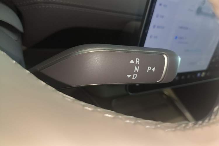 Used Nio ET9 2025 100 kWh Gear Lever