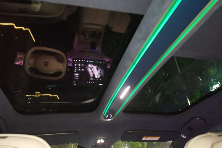 Used Nio ET9 2025 100 kWh Headliner