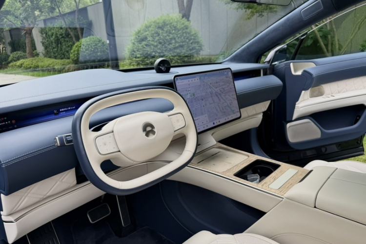 Used Nio ET9 2025 100kWh Signature Edition Interior 1