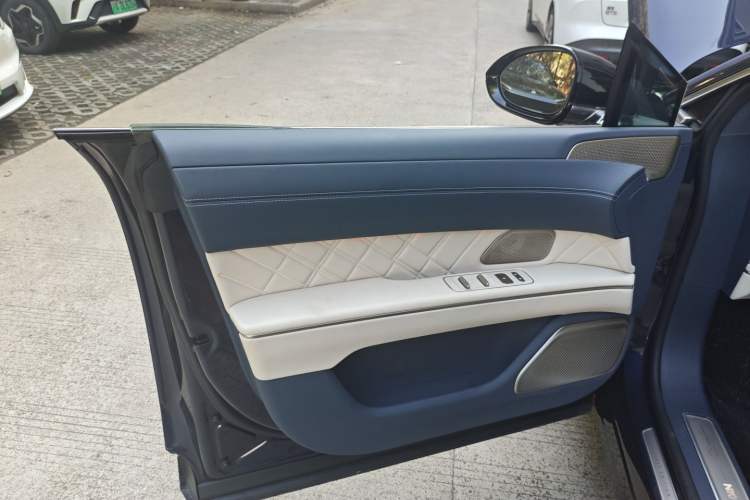 Used Nio ET9 2025 100kWh First-Edition Limited Edition Interior 7