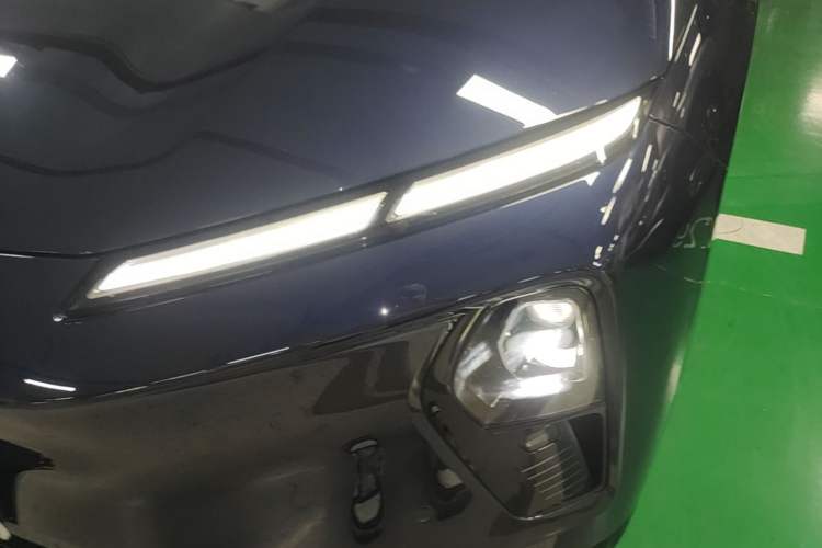 Used Nio ET9 2025 100kWh First-Edition Limited Edition Left Front Headlight