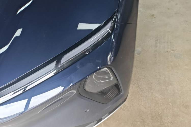 Used Nio ET9 2025 100kWh Signature Edition Left Front Headlight