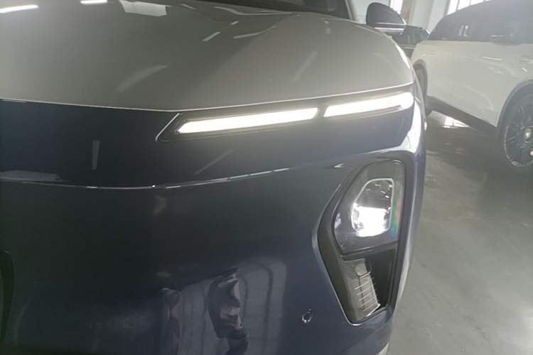 Used Nio ET9 2025 100kWh Signature Edition Left Front Headlight