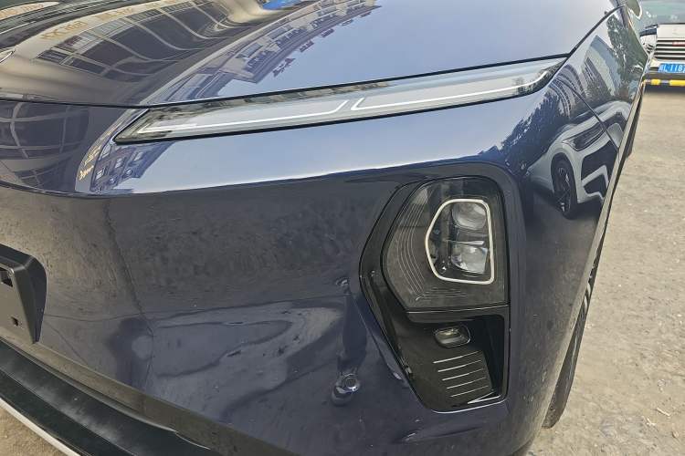 Used Nio ET9 2025 100kWh Signature Edition Left Front Headlight
